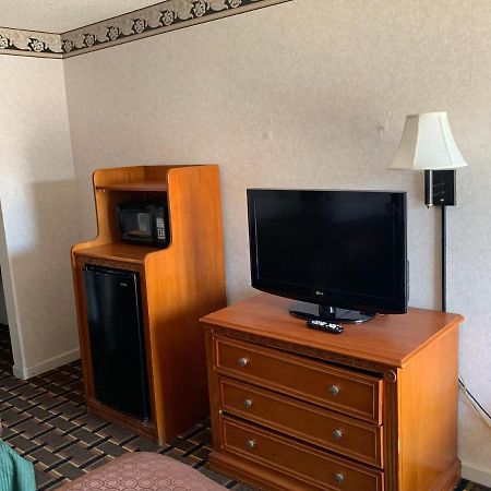 Heritage Inn Cleveland Buitenkant foto
