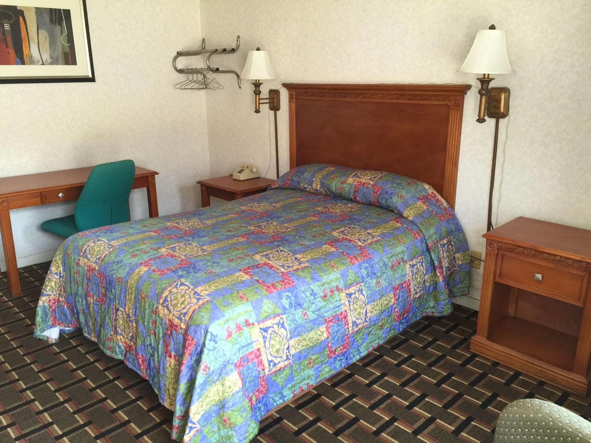 Heritage Inn Cleveland Buitenkant foto